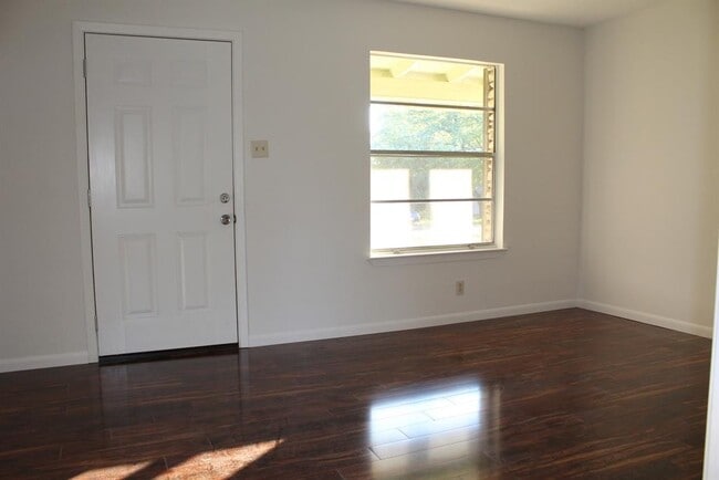 Photo - 4708 York Hill Dr