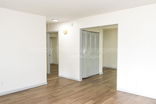Photo - 1300 Koblan Dr