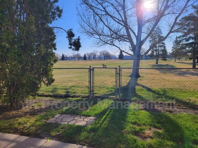 Photo - 820 2nd Ave NW Unidad #02
