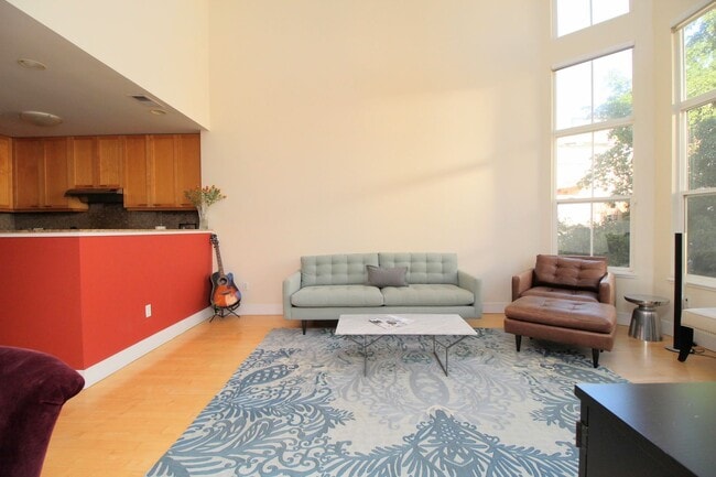 Photo - Best deal in the Dogpatch! Spacious top floor 2 bedroom loft. Plenty of natural light and up to d...
