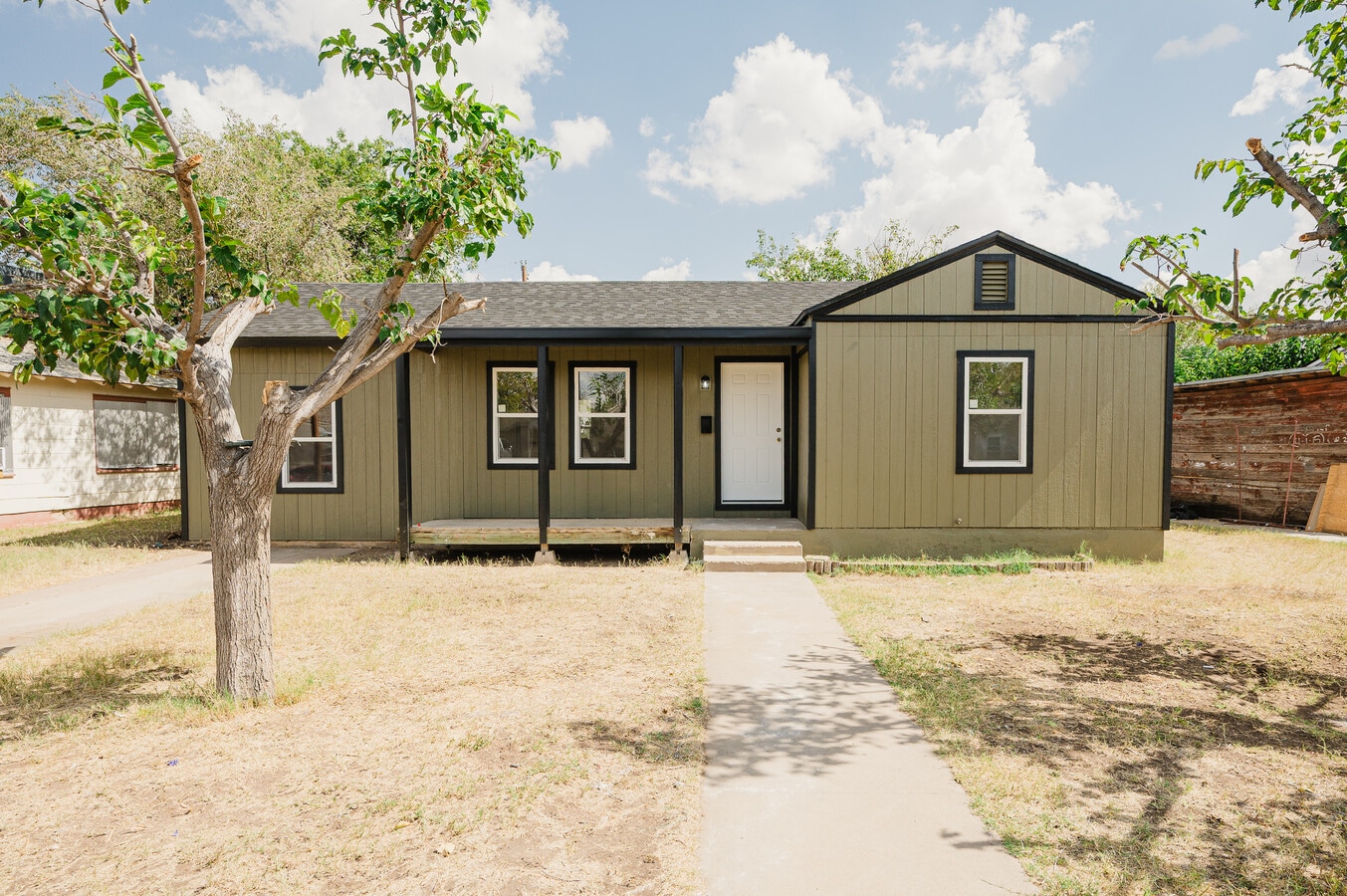 Photo - 3106 Eisenhower Rd