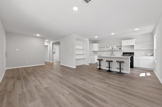Photo - 154 Lakeview Dr