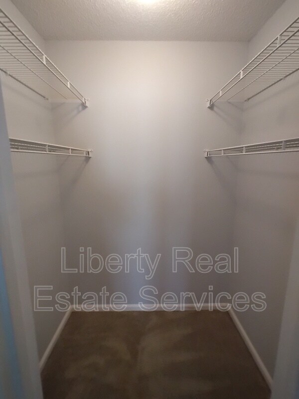 Photo - 910 Brett Dr Unit Apt 149