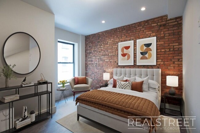 Photo - Gorgeous Spacious 3 Bedroom in Prime Crown Heights Unidad 2D