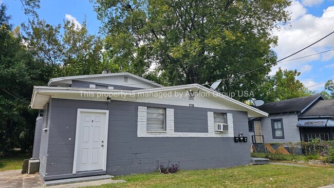 Building Photo - 1716 Whitner St Unit 1718