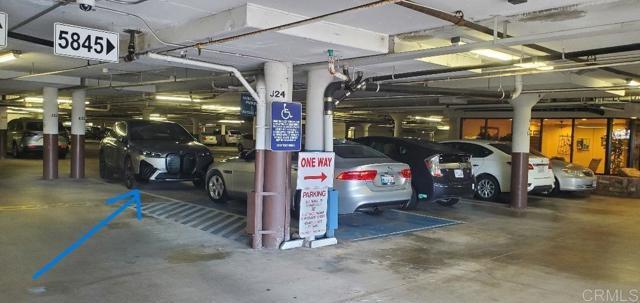 Photo - 5845 Friars Rd Unidad 1403