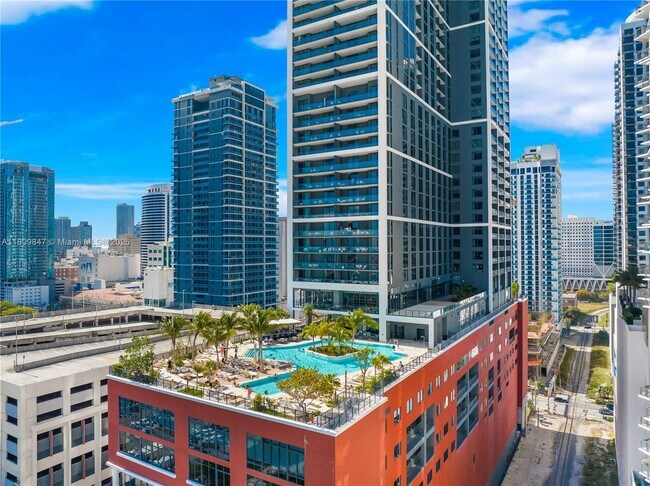 Photo - 159 NE 6th St Unit 3005