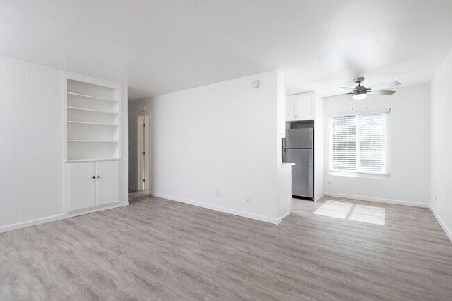 Photo - PR Talmadge Apartments