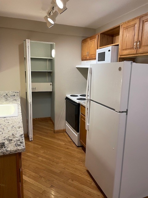 Photo - 1350 Golden Cir Unit 103