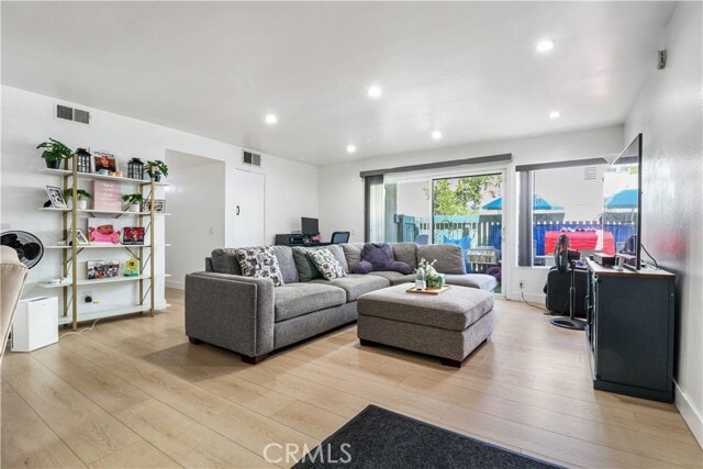 Photo - 5700 Etiwanda Ave Unit 105