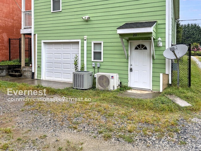 Building Photo - 224 W Acadia Ave Unit 20 Rental