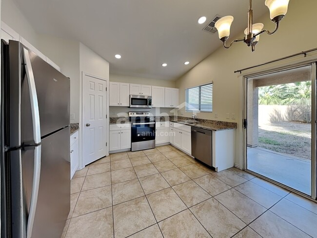 Photo - 31491 N Cactus Dr