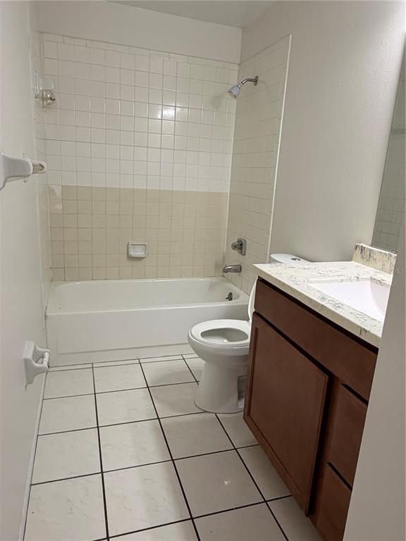 Photo - 1275 Woodman Way