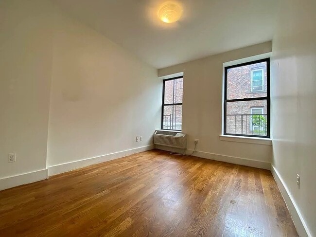 Photo - 848 Madison St Unidad 3