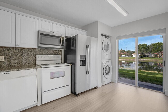 Photo - 3474 Briar Bay Blvd Unit 103