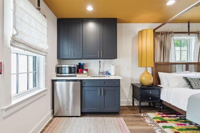 Photo - 1738 N Rampart St Unidad ID1368481P