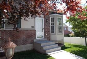 Photo - 1045 N 130 W House