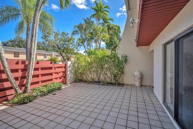 Photo - 3896 Meadow Ln