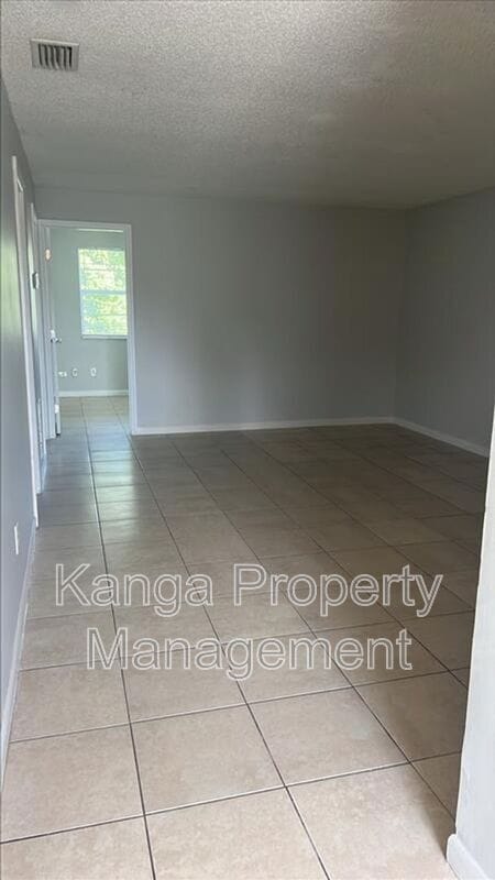 Photo - 3206 Louisiana Ave Unidad 7