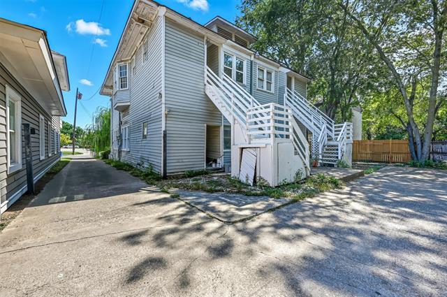 Photo - 4701 Worth St