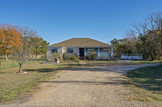 Photo - 105 Deep Lake Cir