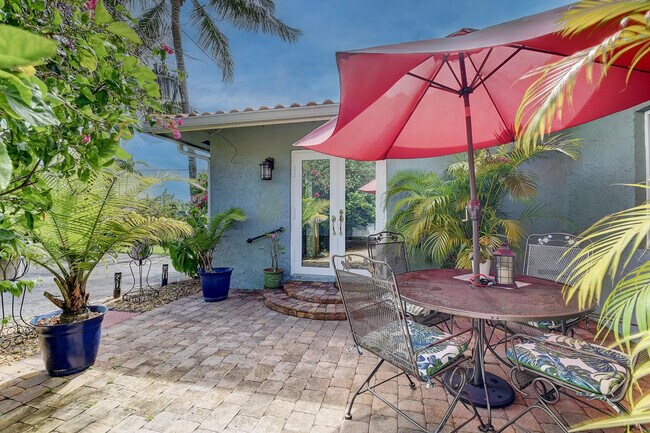 Photo - 3000 Sherwood Blvd Rental