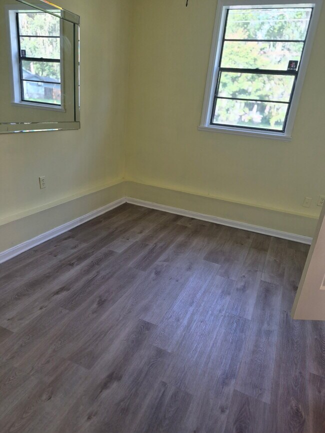Photo - 2552 Treemont St
