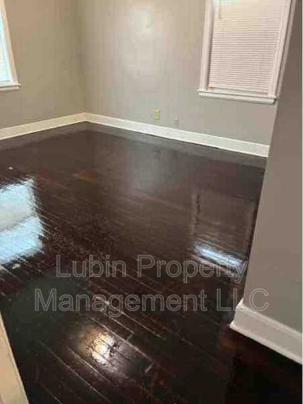 Photo - 1007 Railton Rd