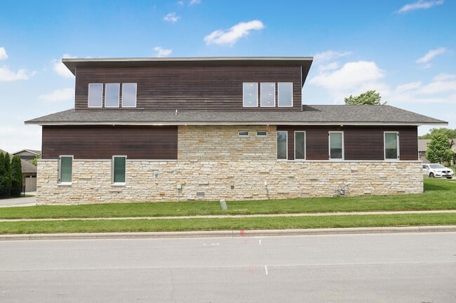 Photo - 3942 E Rosebrier St