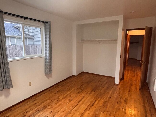 Photo - South Corvallis 2 Bedroom Home with Fenced Yard!