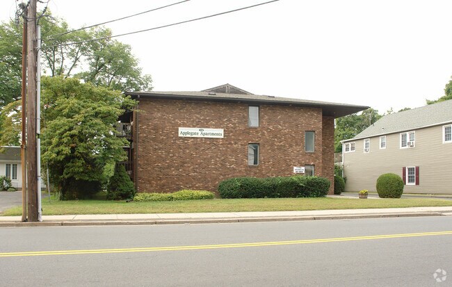 Applegate Apartments