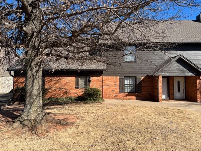 Photo - 2 Masters - Lawn Care Provided - 3 bds/3 baths