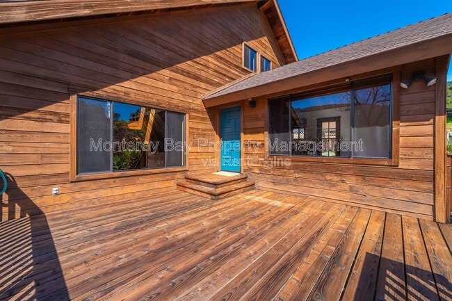 Photo - 137 E Carmel Valley Rd Unit Apt 2