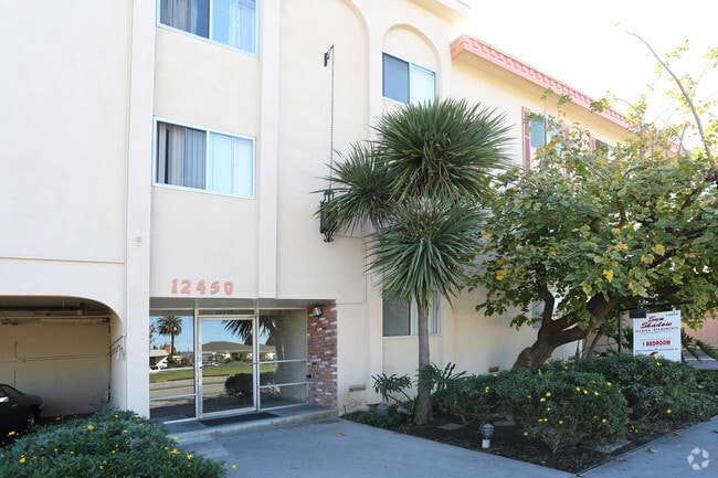 Photo - 12450 Culver Blvd