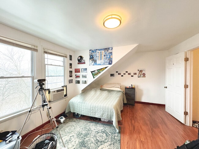 Photo - 333 Lawn St
