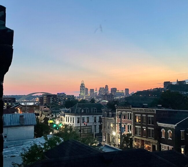 Photo - 324 Fairfield Ave Unit 1