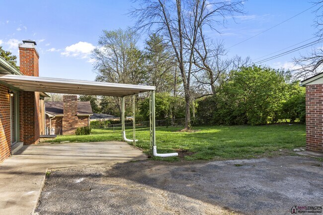 Photo - 1036 Whitehall Pl