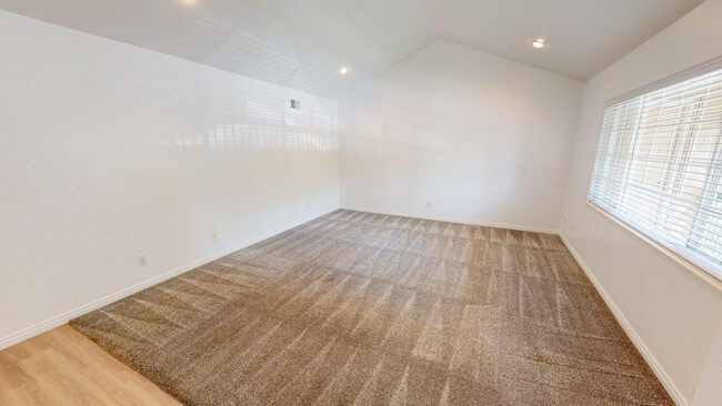 Photo - 370 E 1420 S Unit 358