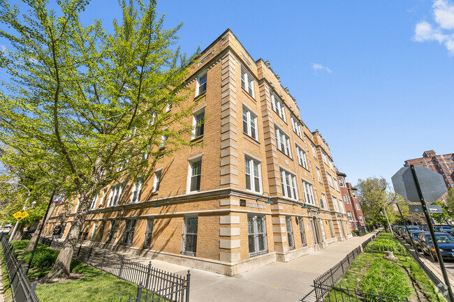 Building Photo - 6104 N Winthrop Ave Unit 1 Rental
