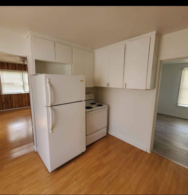 Photo - 114 24th St Unit House