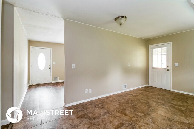 Photo - 5602 Mockernut Ln