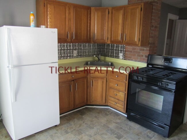 Photo - 300 Meigs St Unit 2