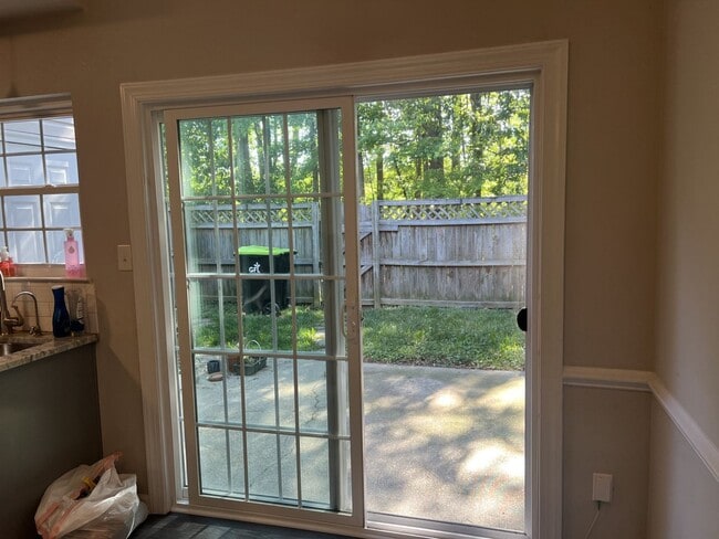 Photo - Beautifully updated townhome in Smithy Glen, Coventry!