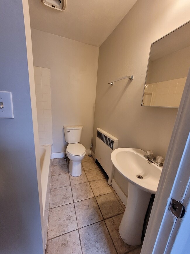 Photo - 207 York St Unit 1