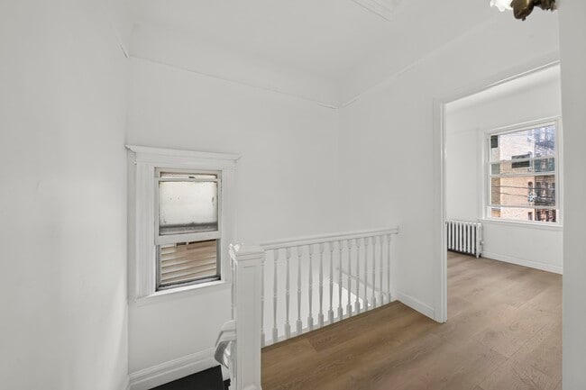 Photo - 73 Van Reypen St Unit 2