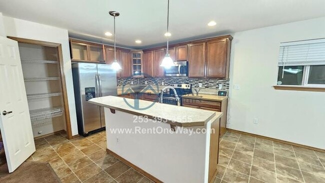 Photo - 121 177th St E