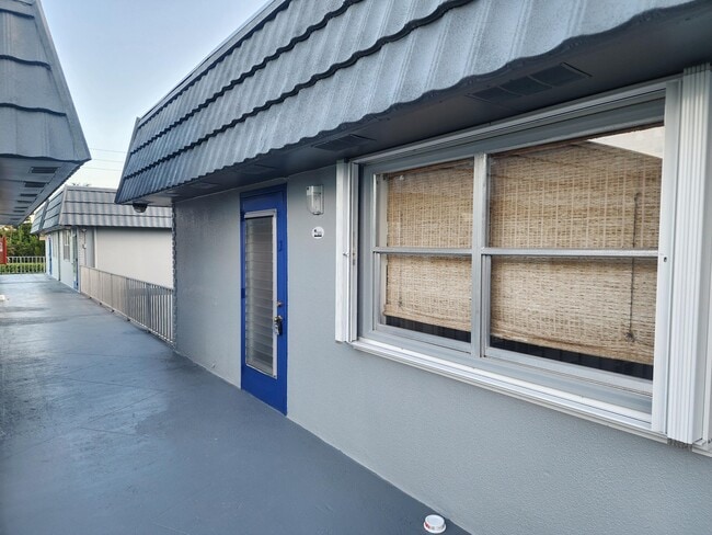 Building Photo - 509 Saxony Dr Unit K Rental