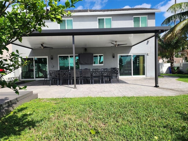 Photo - 9700 SW 16th Ct