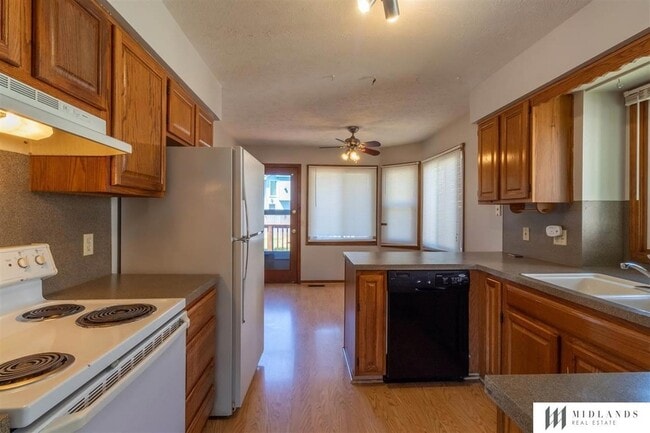 Photo - 14420 34th Ave