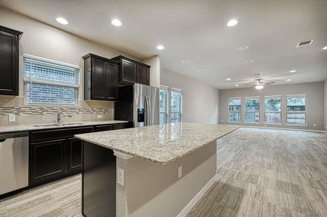 Photo - 113 San View Dr